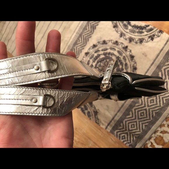 Purse - Picture 5 of 8